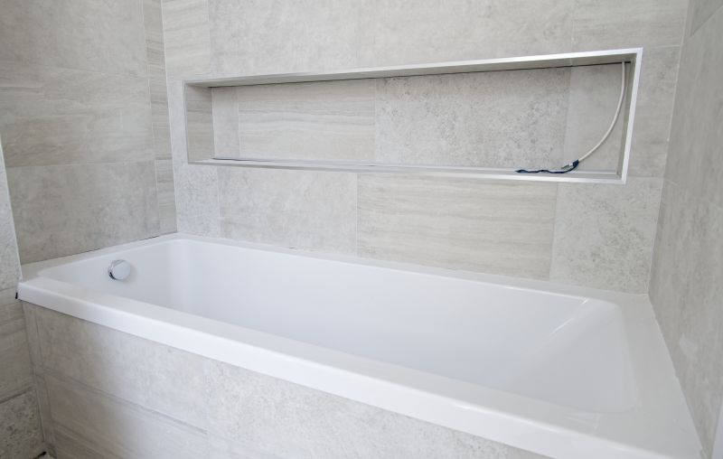 Contemporary Bathtub Design